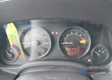 2015 Jeep Patriot Sport z USA, uszkodzony, nr VIN 1C4NJRBB4FD347418